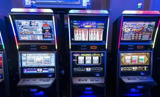 игровые автоматы Винлинк казино